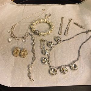 Bundle Of Wedding Jewelry